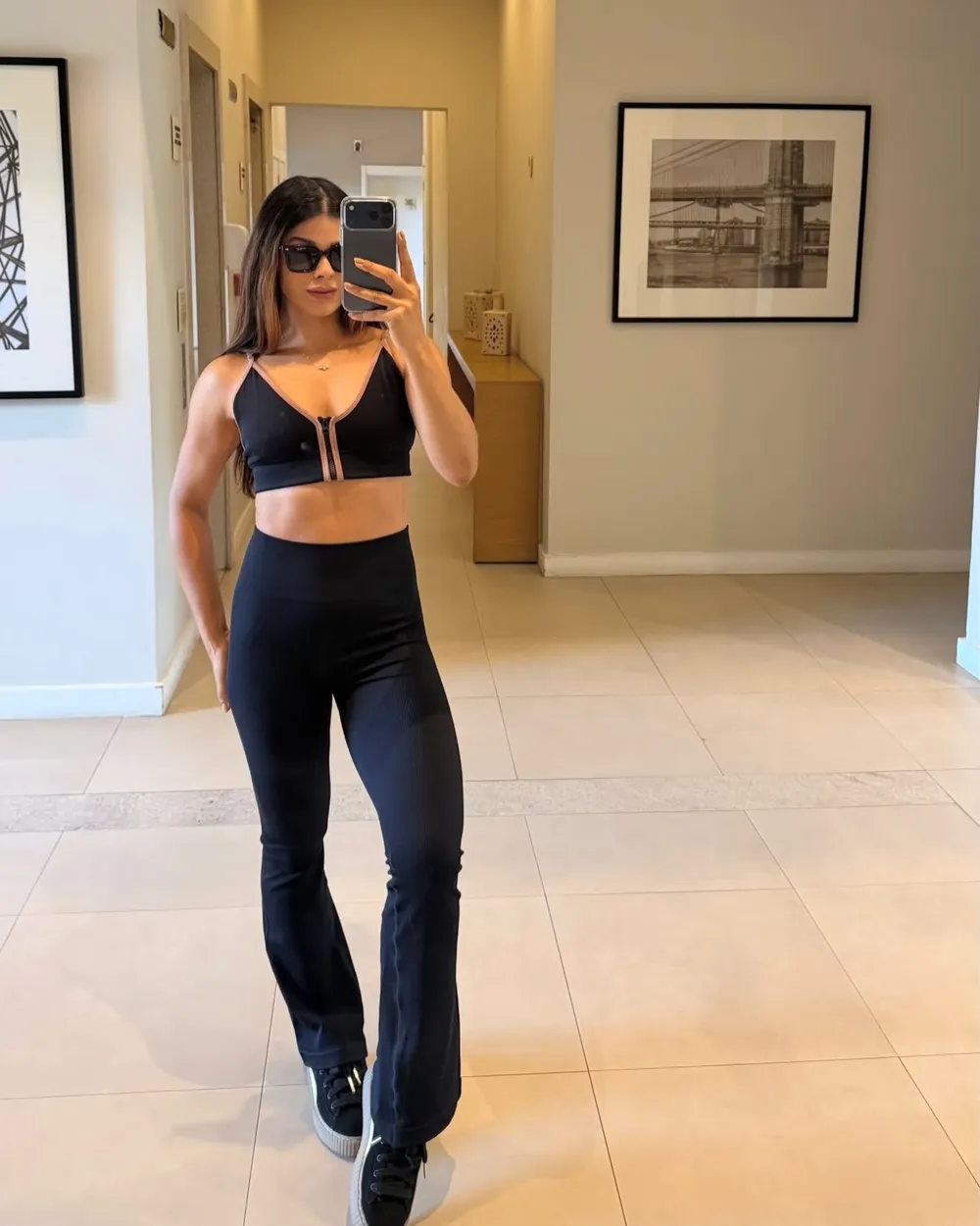 Conjunto canelado calça flare